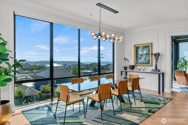 362 Ward Street, Seattle, WA 98109