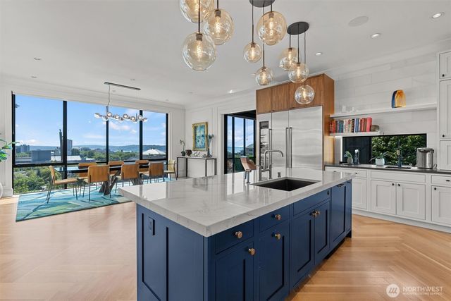 362 Ward Street, Seattle, WA 98109