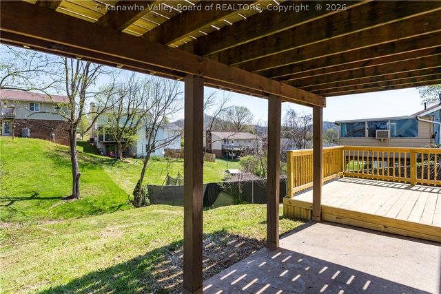 5216 Bethany Drive, Cross Lanes, WV 25313
