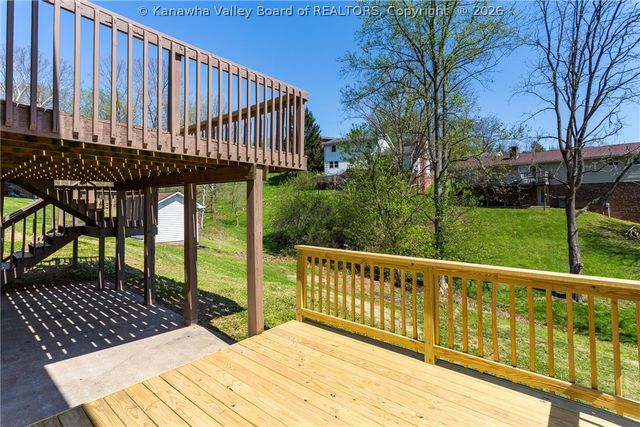 5216 Bethany Drive, Cross Lanes, WV 25313