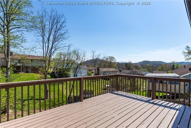 5216 Bethany Drive, Cross Lanes, WV 25313
