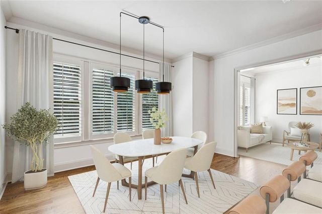 1070 Stonegrove Lane, Roswell, GA 30075