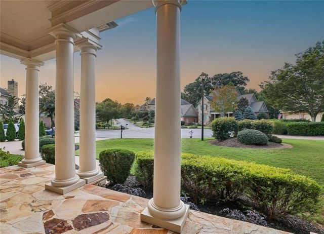 1070 Stonegrove Lane, Roswell, GA 30075