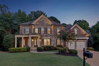 1070 Stonegrove Lane, Roswell, GA 30075