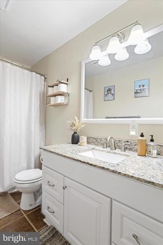 4402 SHATZER ST, Chambersburg, PA 17202