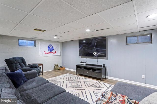 4402 SHATZER ST, Chambersburg, PA 17202