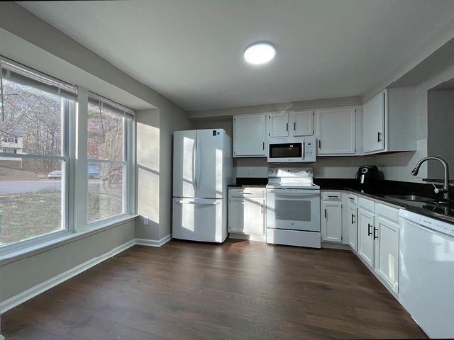 7328 Summerland Drive, Raleigh, NC 27612