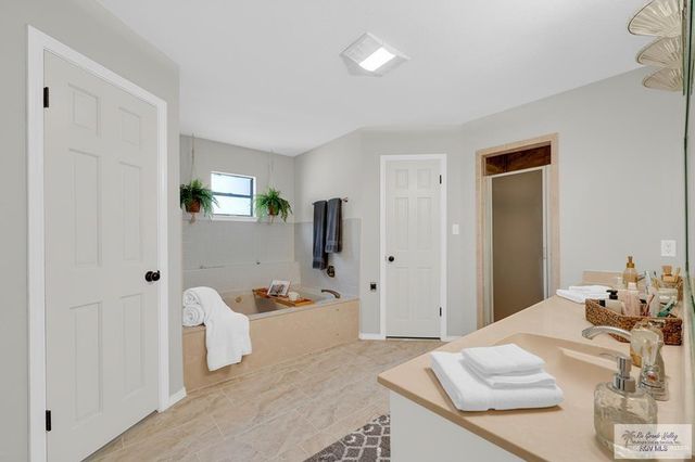 168 Meadow Brooke Lane, San Benito, TX 78586