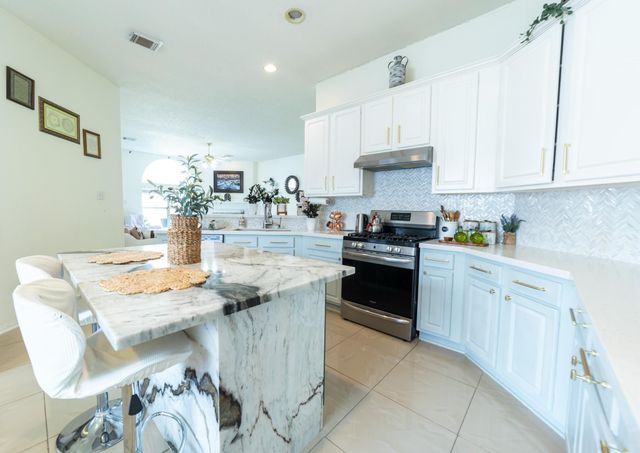 14902 White Forge Lane, Sugar Land, TX 77498