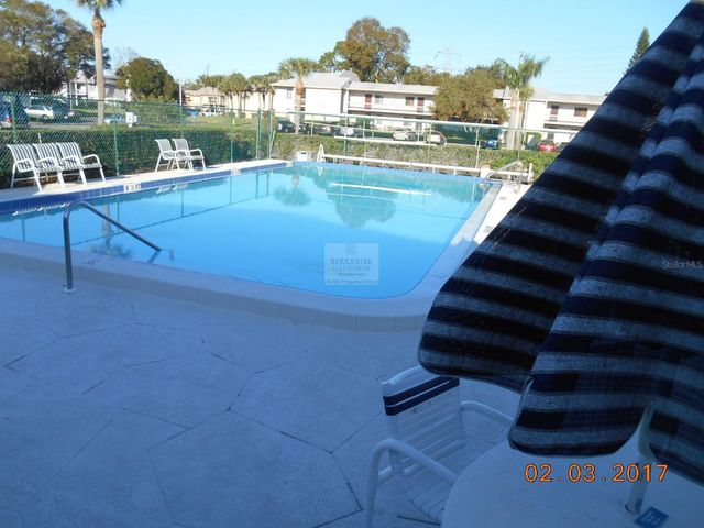 126 CARYL WAY, Oldsmar, FL 34677