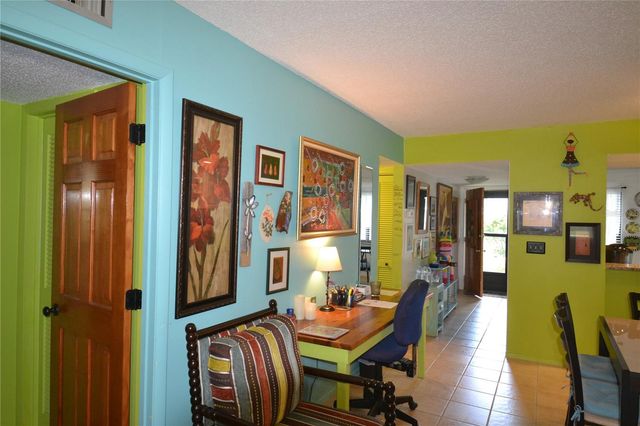 126 CARYL WAY, Oldsmar, FL 34677