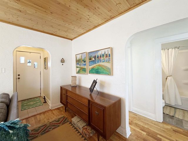 252 E SCOTT STREET, Fond Du Lac, WI 54935