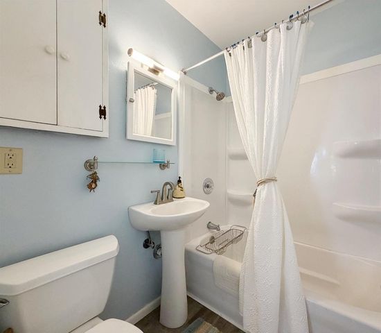 252 E SCOTT STREET, Fond Du Lac, WI 54935