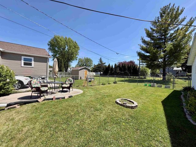 252 E SCOTT STREET, Fond Du Lac, WI 54935