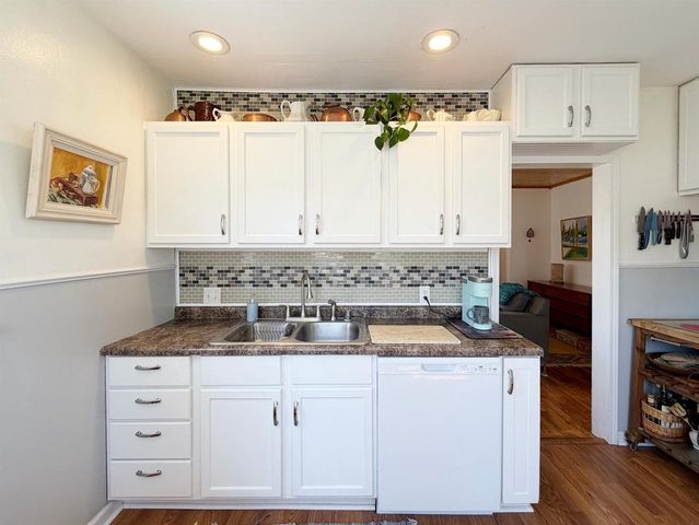 252 E SCOTT STREET, Fond Du Lac, WI 54935