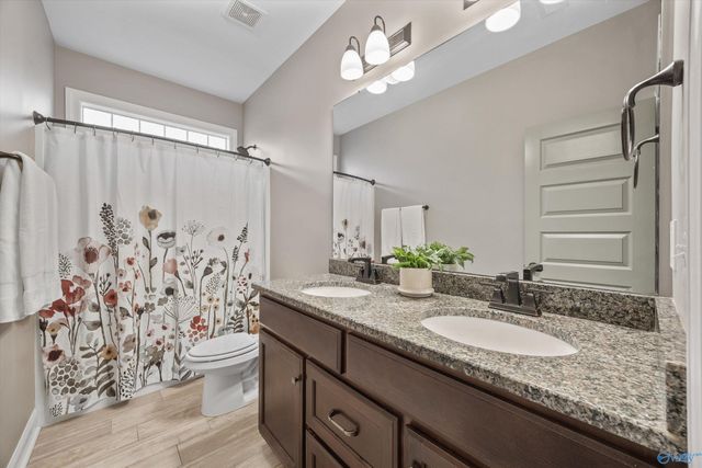 111 Canyon Drive, Madison, AL 35756