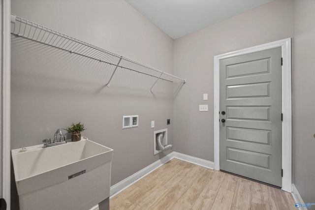 111 Canyon Drive, Madison, AL 35756