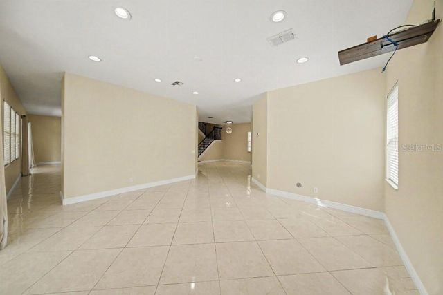 20009 OAKFLOWER AVENUE, Tampa, FL 33647