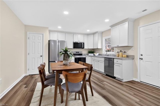 1153 Benefit RD, Chesapeake, VA 23322