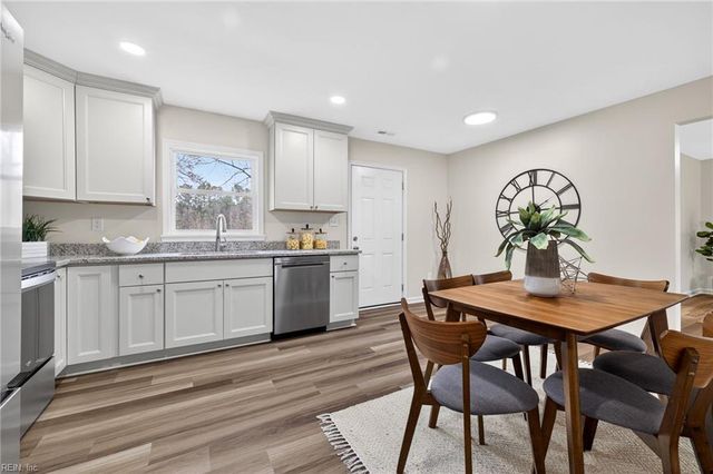 1153 Benefit RD, Chesapeake, VA 23322