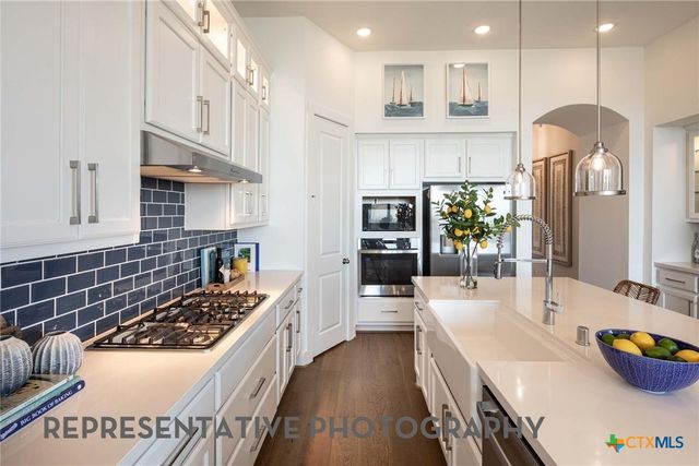 801 Jackson River Loop, Kyle, TX 78640