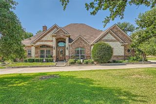 197 Park Place Circle, Cresson, TX 76035