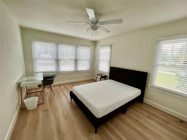 3011 6TH STREET, Sarasota, FL 34237