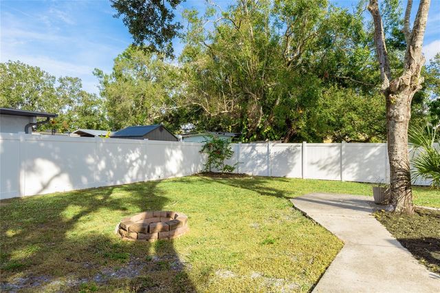 3011 6TH STREET, Sarasota, FL 34237