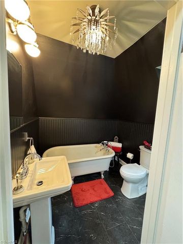 2381 Bethabara Road, Winston-salem, NC 27106