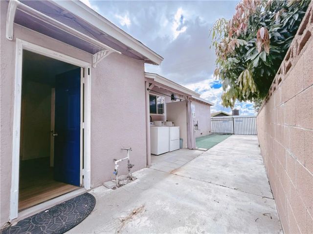 942 Barbara Ln, Pomona, CA 91767