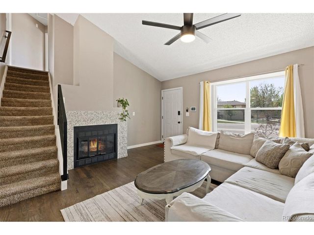 576 Lindstrom Dr, Colorado Springs, CO 80911