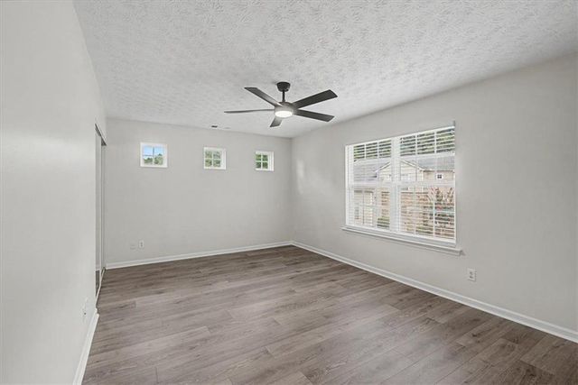 980 Windcroft Circle NW, Acworth, GA 30101