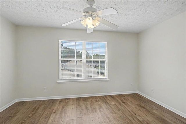 980 Windcroft Circle NW, Acworth, GA 30101