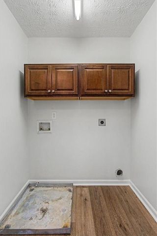 980 Windcroft Circle NW, Acworth, GA 30101