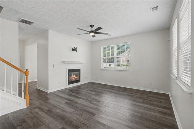 980 Windcroft Circle NW, Acworth, GA 30101