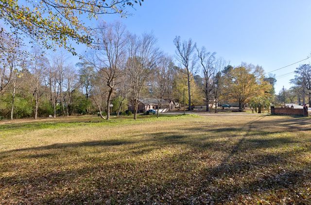 520 Lee Road 0237, Smiths Station, AL 36877