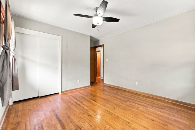 1709 Kenyon Avenue, Des Moines, IA 50315