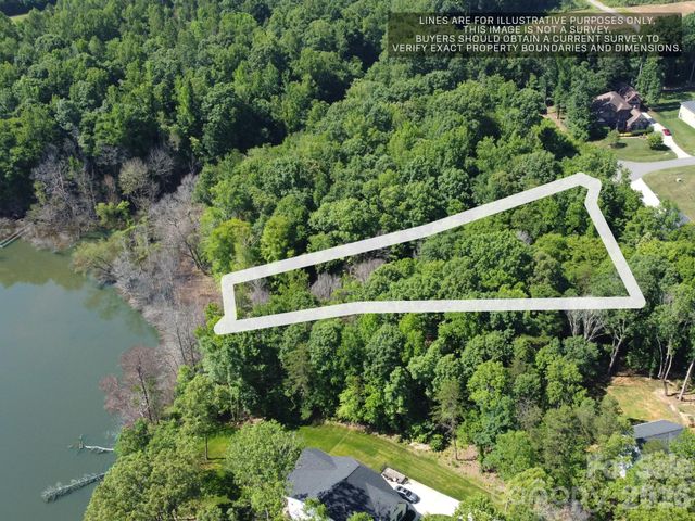 175 Northlake Drive, Statesville, NC 28677