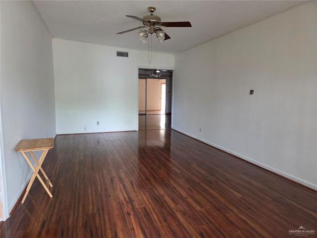 2010 E Austin Avenue, Harlingen, TX 78550