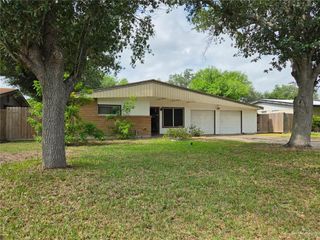 2010 E Austin Avenue, Harlingen, TX 78550