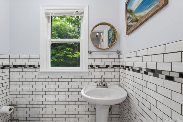 186 High Ridge Road, Pound Ridge, NY 10576