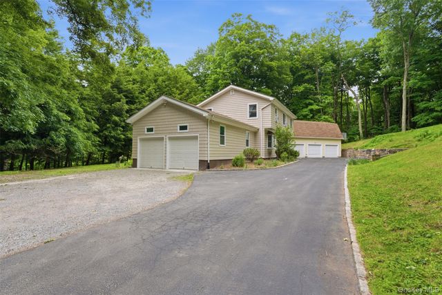 186 High Ridge Road, Pound Ridge, NY 10576