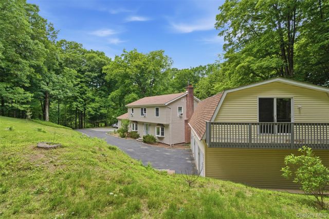 186 High Ridge Road, Pound Ridge, NY 10576