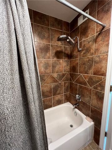 4141 Whiteley Dr 205, Corpus Christi, TX 78418