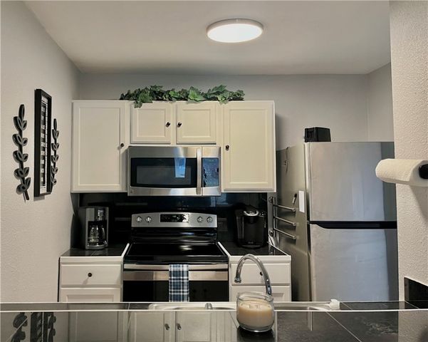 4141 Whiteley Dr 205, Corpus Christi, TX 78418