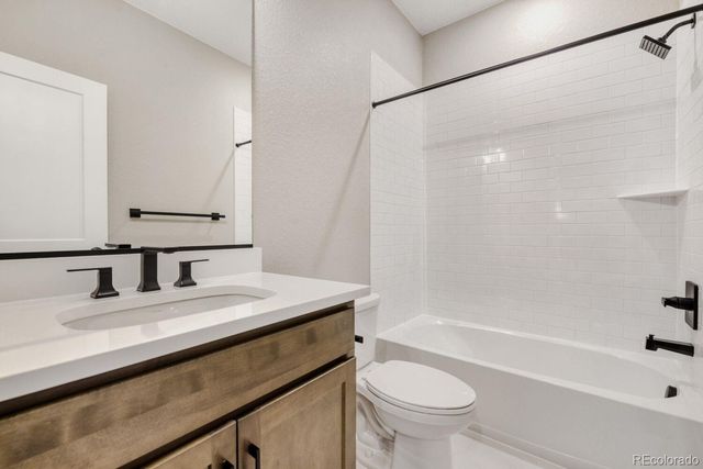 15538 W Washburn Avenue 18, Lakewood, CO 80228