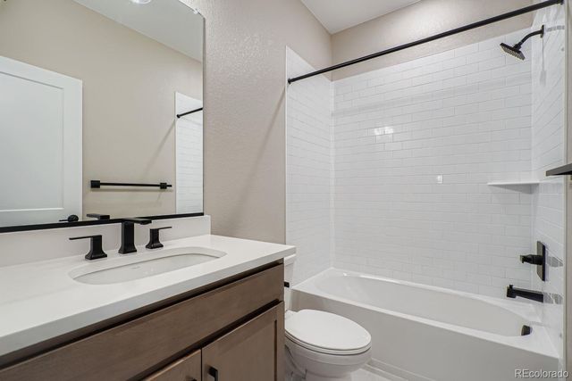 15538 W Washburn Avenue 18, Lakewood, CO 80228