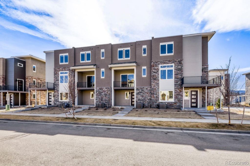 15538 W Washburn Avenue 18, Lakewood, CO 80228