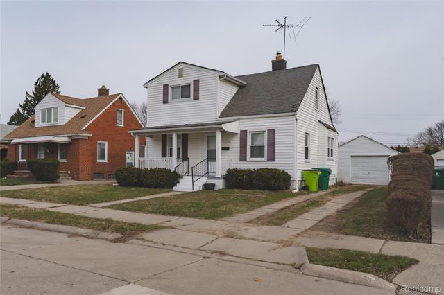 15765 Nicolai Avenue, Eastpointe, MI 48021