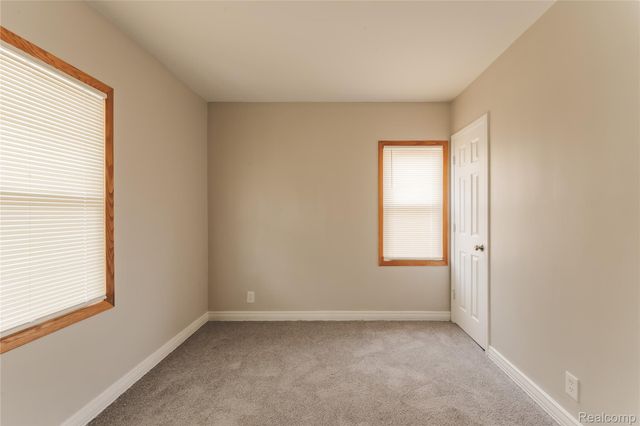 15765 Nicolai Avenue, Eastpointe, MI 48021